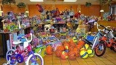 The Holtzclaws founded the Syl Syl Toy Drive that draws community support in memory of Sylvia Holtzclaw.