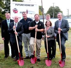 The landmark groundbreaking ceremony for Wild Ace Pizza & Pub featured, left to right: Reno Deaton (Greer Development Corporation), Ed Driggers (City Administrator), Mark Thornton (T2Design Construction), Chris and Denise VandenBerghe, Jim Boyd (Greer State Bank) and Mayor Rick Danner (Greer State Bank).
 