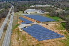 After nearly eight months of preparation and the installation of 2,994 solar panels, Furman University’s new $1.7 million solar facility has gone online and is supplying electrical power to the campus.
 