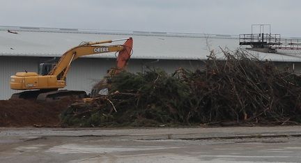 Clary Hood Inc. is executing a $1.8 million contract for the clearing of trees on 113.9 acres on property owned by the South Carolina Port Authority and Greenville-Spartanburg International Airport in Greer.