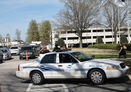 GSP police keep traffic moving and encourage visitors to not leave their vehicles.