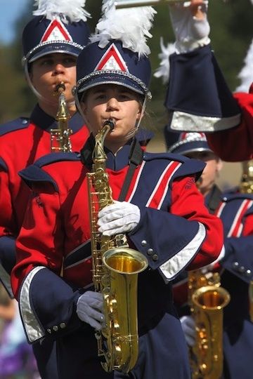 A sax player is focused on the competition.
 