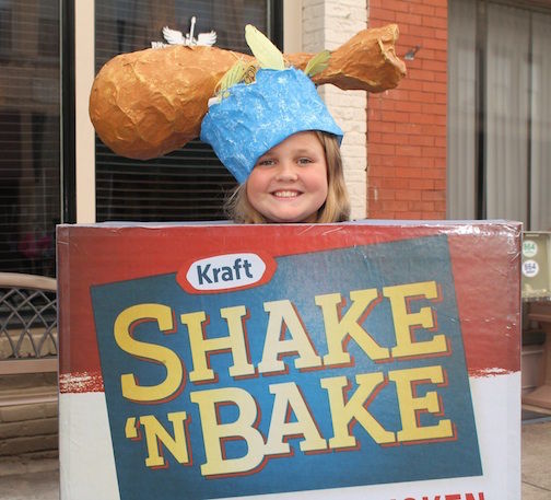One of the most original costumes was packaged in a Shake 'n Bake box, with a turkey leg on top.
 