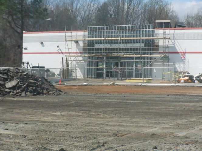 Tractor Supply Company is investing in a new facade as Piedmont Plaza is getting a parking lot facelift. Kohl's will renovate the former Kmart and become Tractor Supply's neighbor late this year.