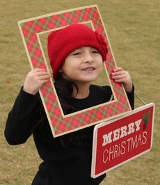 Murray Smith, 4, took matters into her own hands holding the frame in front of her face.