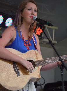 Megan Watts dedicated her Greer Idol song, 