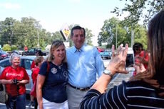 Diane Hardy from Anderson gets Cruz to pose for a photo.
 
 