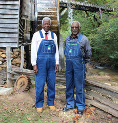 Leon and Marshall James will bring a program of music and storytelling to the Greer Heritage Museum Saturday.
 
 