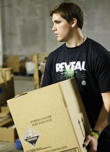 A NGU student is serving through REVEAL, a one day service project designed to connect students with tangible, hands-on service projects while striving to impact and serve members of the Greenville area in the name of Christ.
 