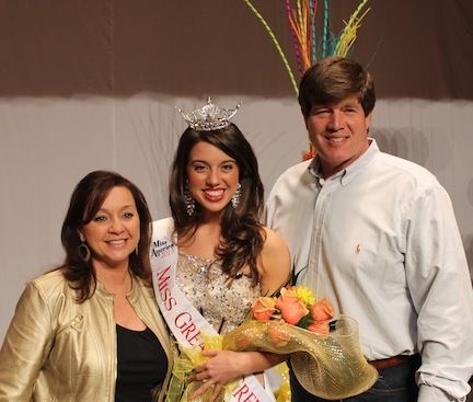 Lanie Hudson is flanked by her parents, Sherry and Alex, after being crowned Miss Greater Greer 2013. Visit the greater Greer area pageant news page for more stories and photos.