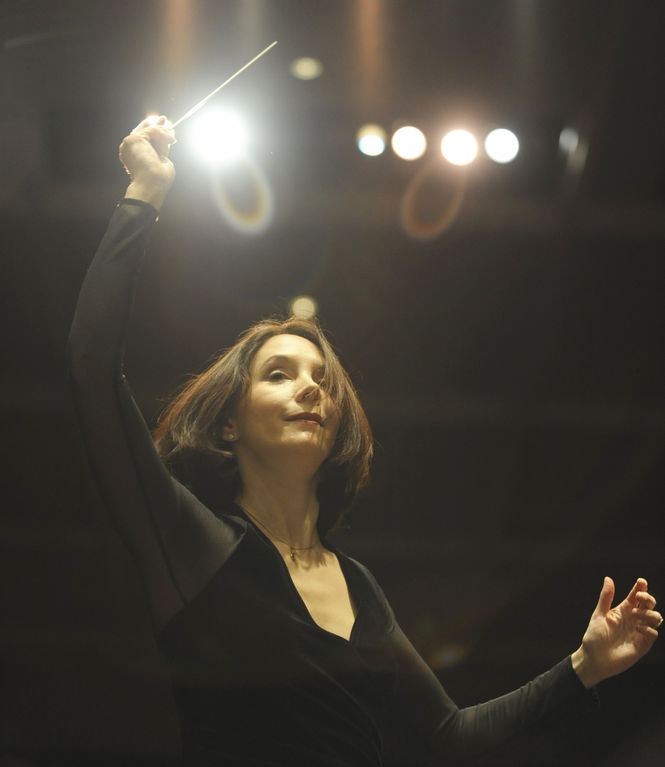 Sarah Ioannides, Music Director and Conductor of Spartanburg Philharmonic Orchestra, will end her tenure with SPO at the end of the 2016-2017 season.
 